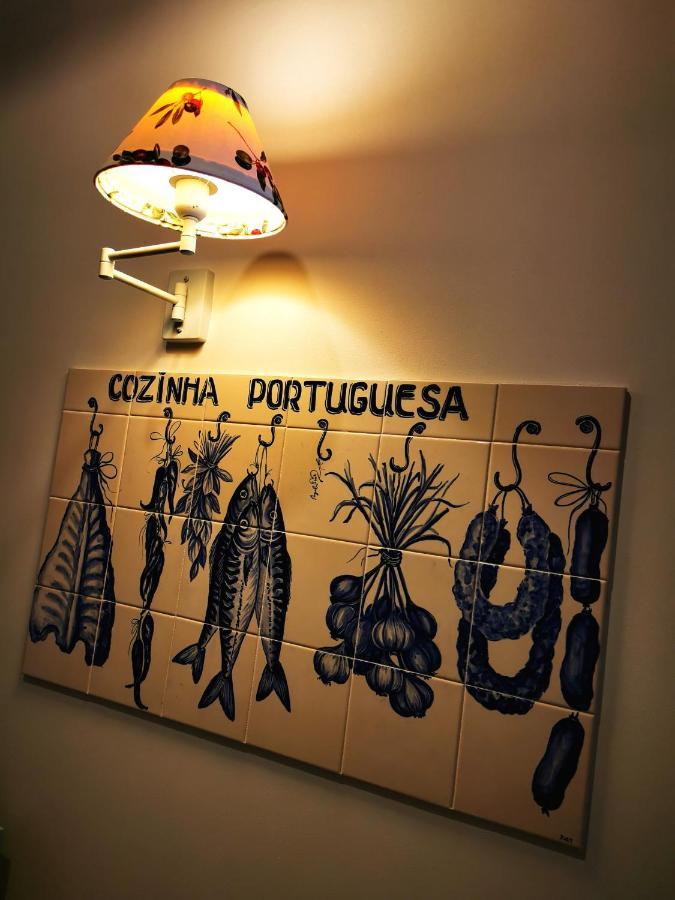 Charming Portuguese Style Apartment, For Rent "Vida A Portuguesa", "Sardinha" Alojamento Local Портиман Екстериор снимка