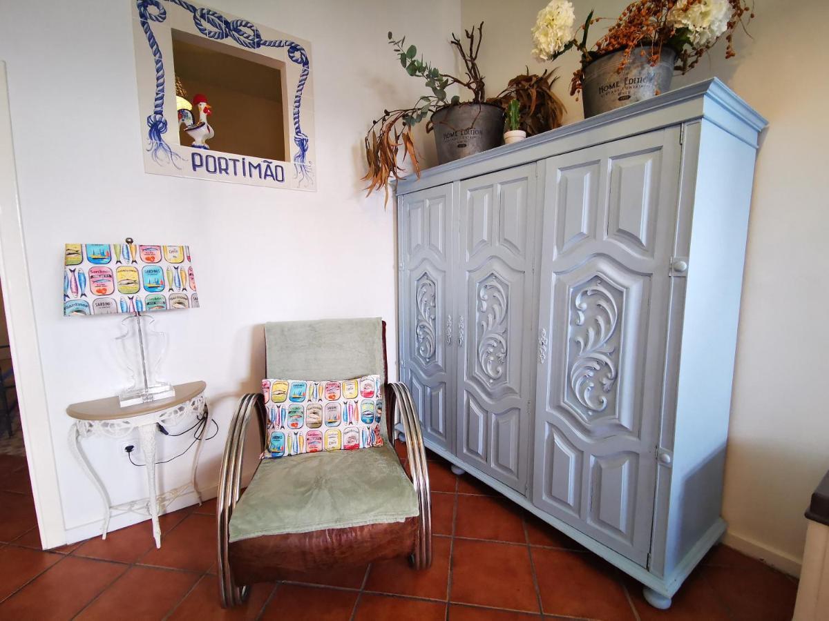 Charming Portuguese Style Apartment, For Rent "Vida A Portuguesa", "Sardinha" Alojamento Local Портиман Екстериор снимка