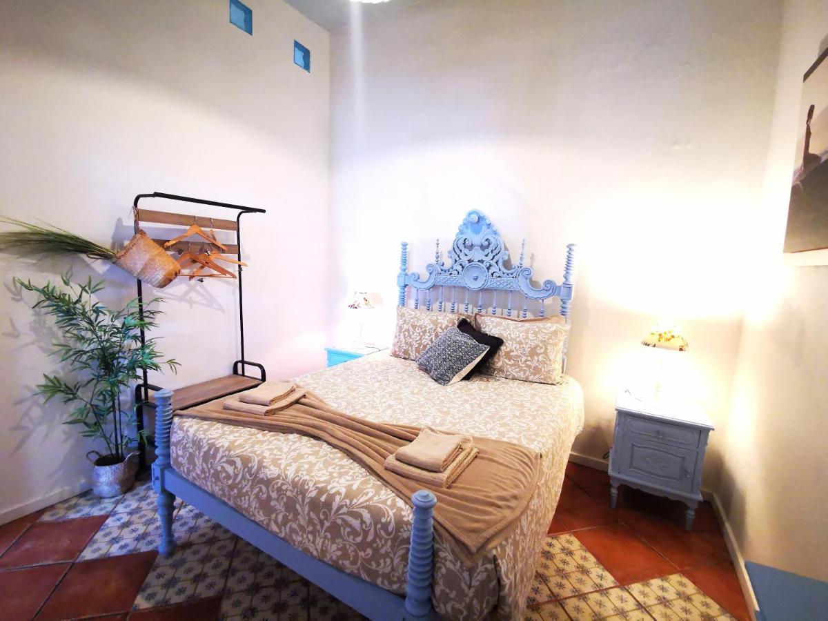 Charming Portuguese Style Apartment, For Rent "Vida A Portuguesa", "Sardinha" Alojamento Local Портиман Екстериор снимка
