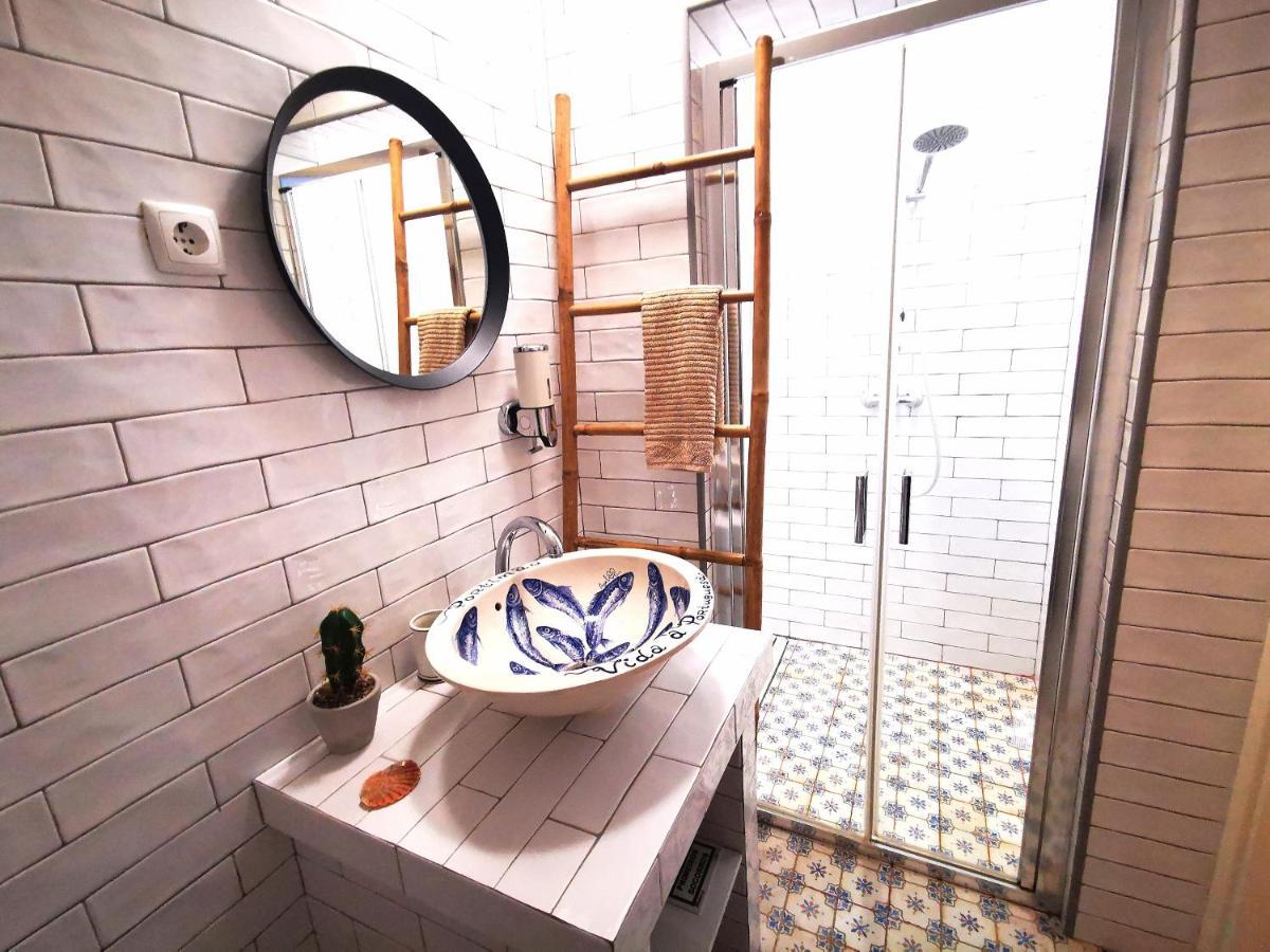 Charming Portuguese Style Apartment, For Rent "Vida A Portuguesa", "Sardinha" Alojamento Local Портиман Екстериор снимка