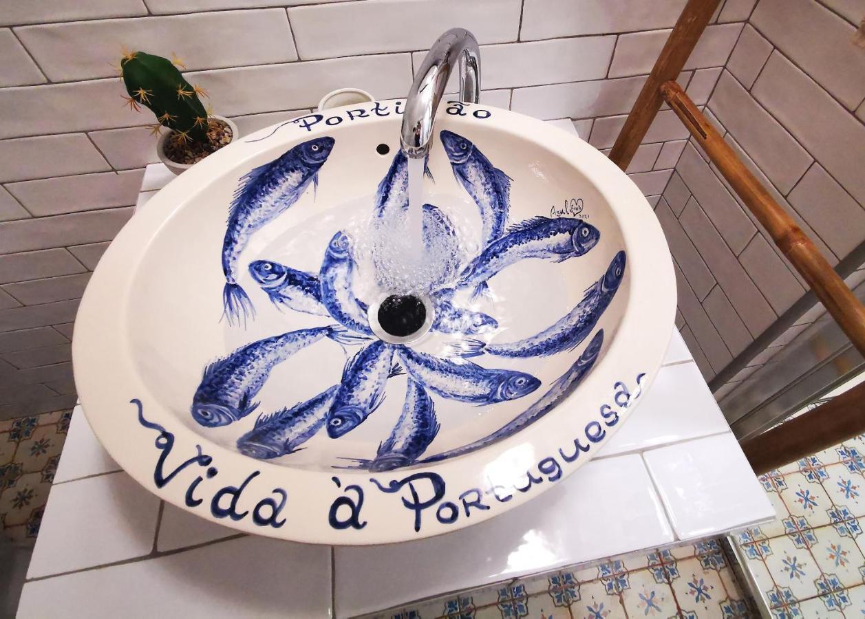 Charming Portuguese Style Apartment, For Rent "Vida A Portuguesa", "Sardinha" Alojamento Local Портиман Екстериор снимка