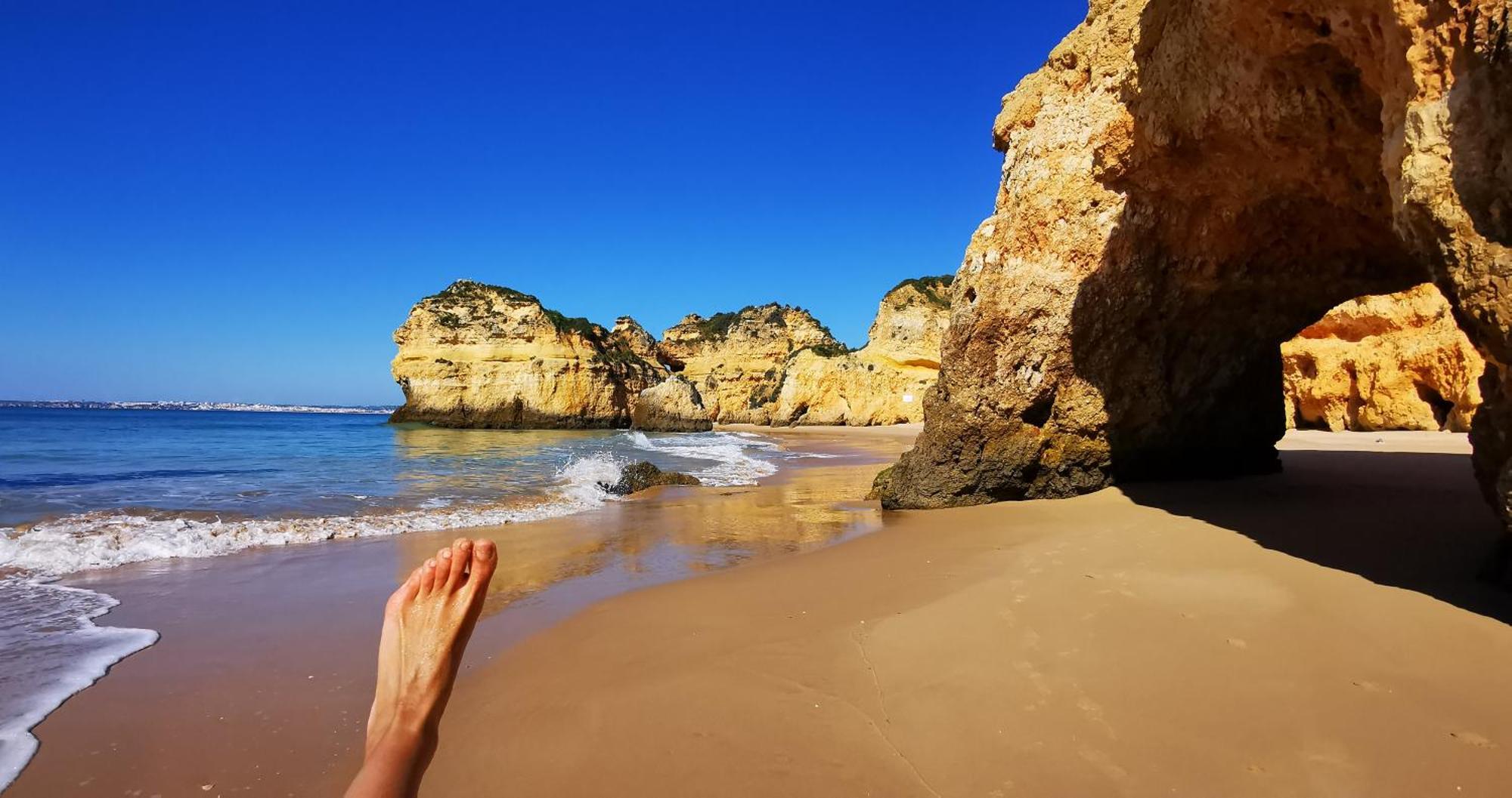 Charming Portuguese Style Apartment, For Rent "Vida A Portuguesa", "Sardinha" Alojamento Local Портиман Екстериор снимка